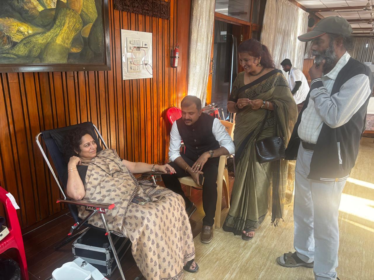 Blood donation camp at Aranya Bhavan with participants and volunteers supporting healthcare initiative by Giridham Foundation